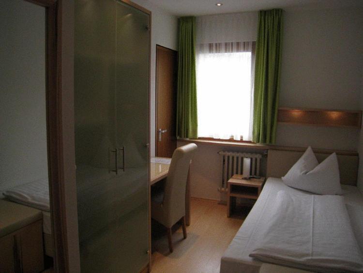 Hotel Barbarina Tübingen Rum bild